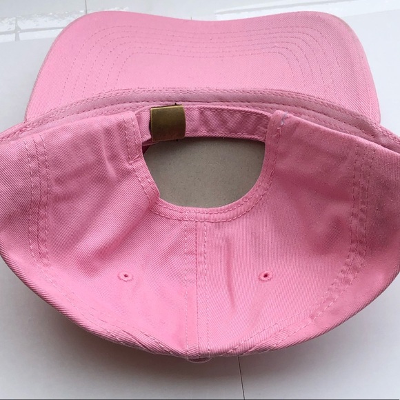 Pink hat - Picture 2 of 5